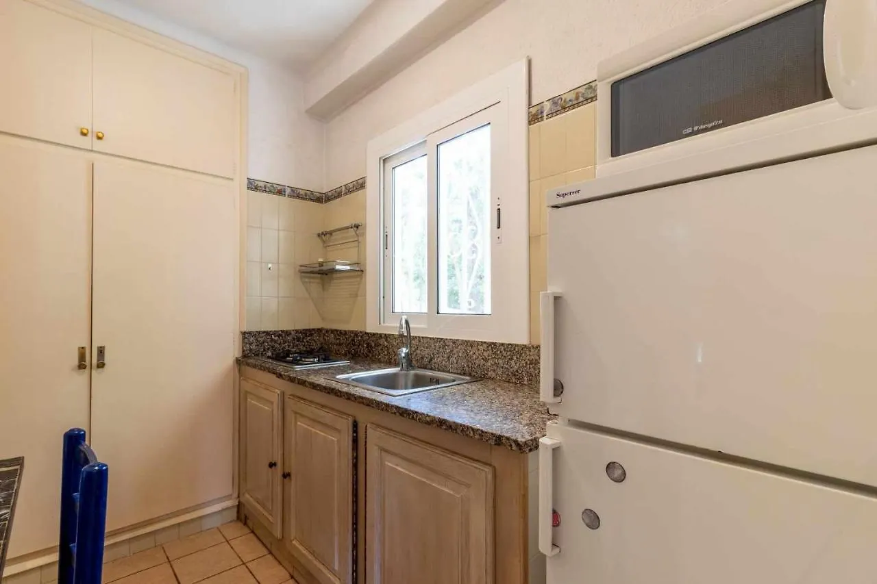 La Farella 56 Apartamento Cerca Del Mar Llança 0*,  Hiszpania
